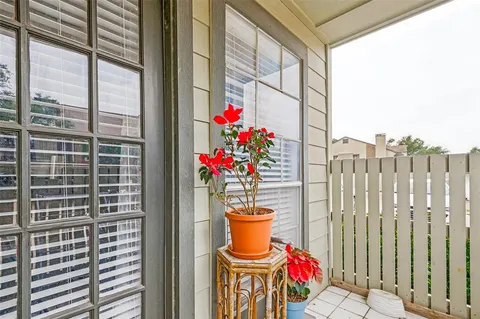 $200,000 | 5981 Arapaho Road, Unit 309, Dallas, TX 75248