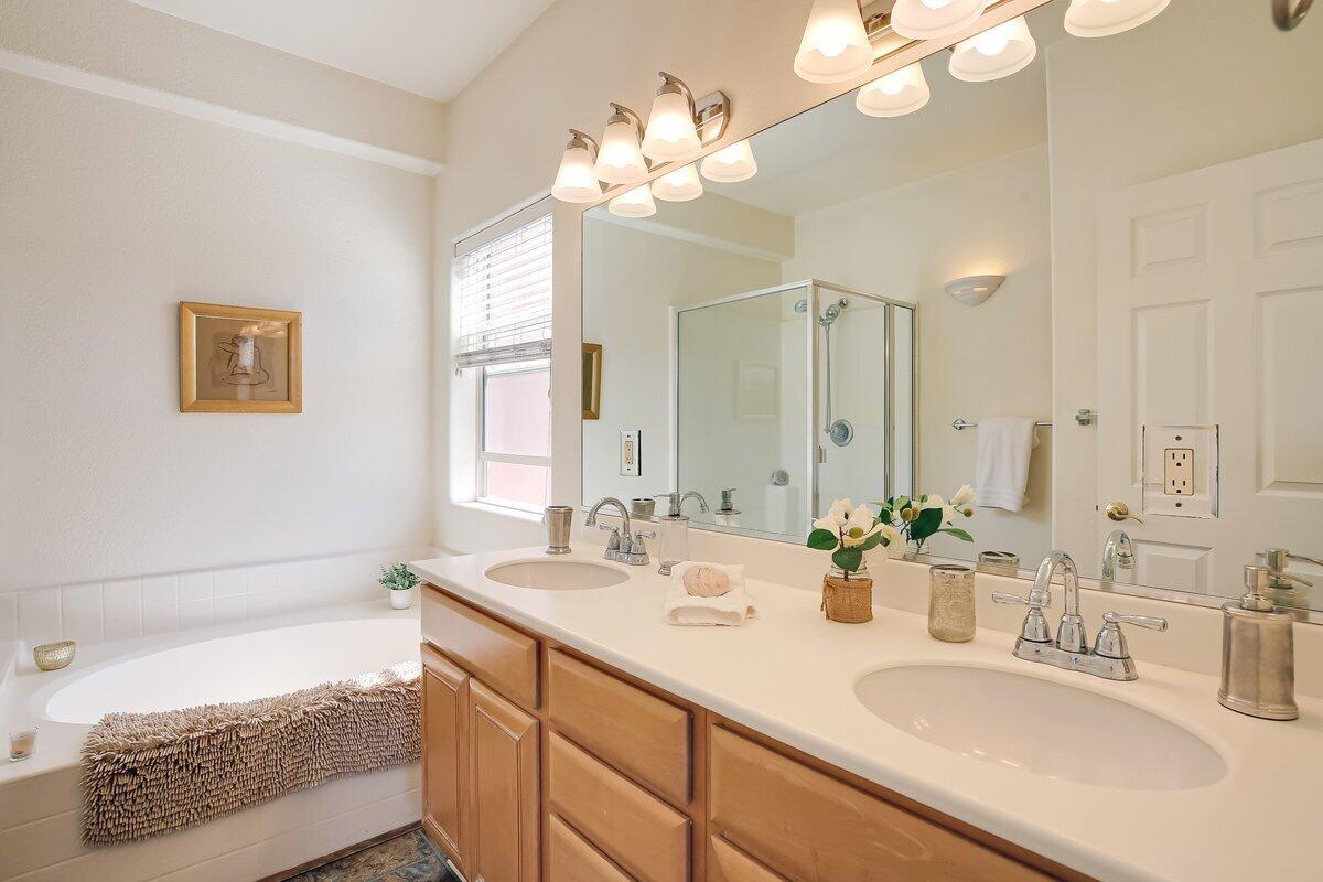 4735 Greenway Road Santa Barbara, CA 93110 - Photo 9 of 15 4735 Greenway Primary Bath