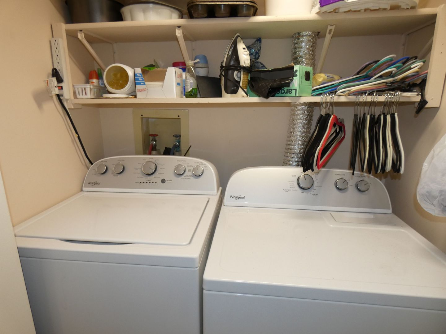 1503 Woodbridge Road, Unit 2B Joliet, IL 60436 - Photo 15 of 24 Gallery Image 15