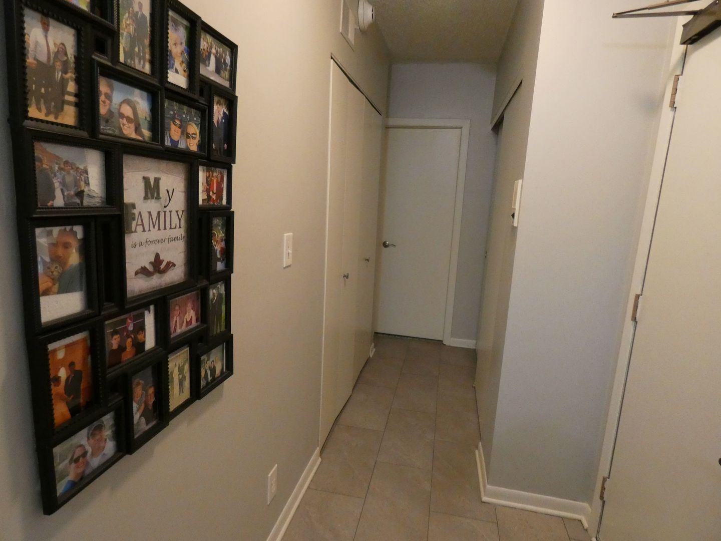 1503 Woodbridge Road, Unit 2B Joliet, IL 60436 - Photo 16 of 24 Gallery Image 16