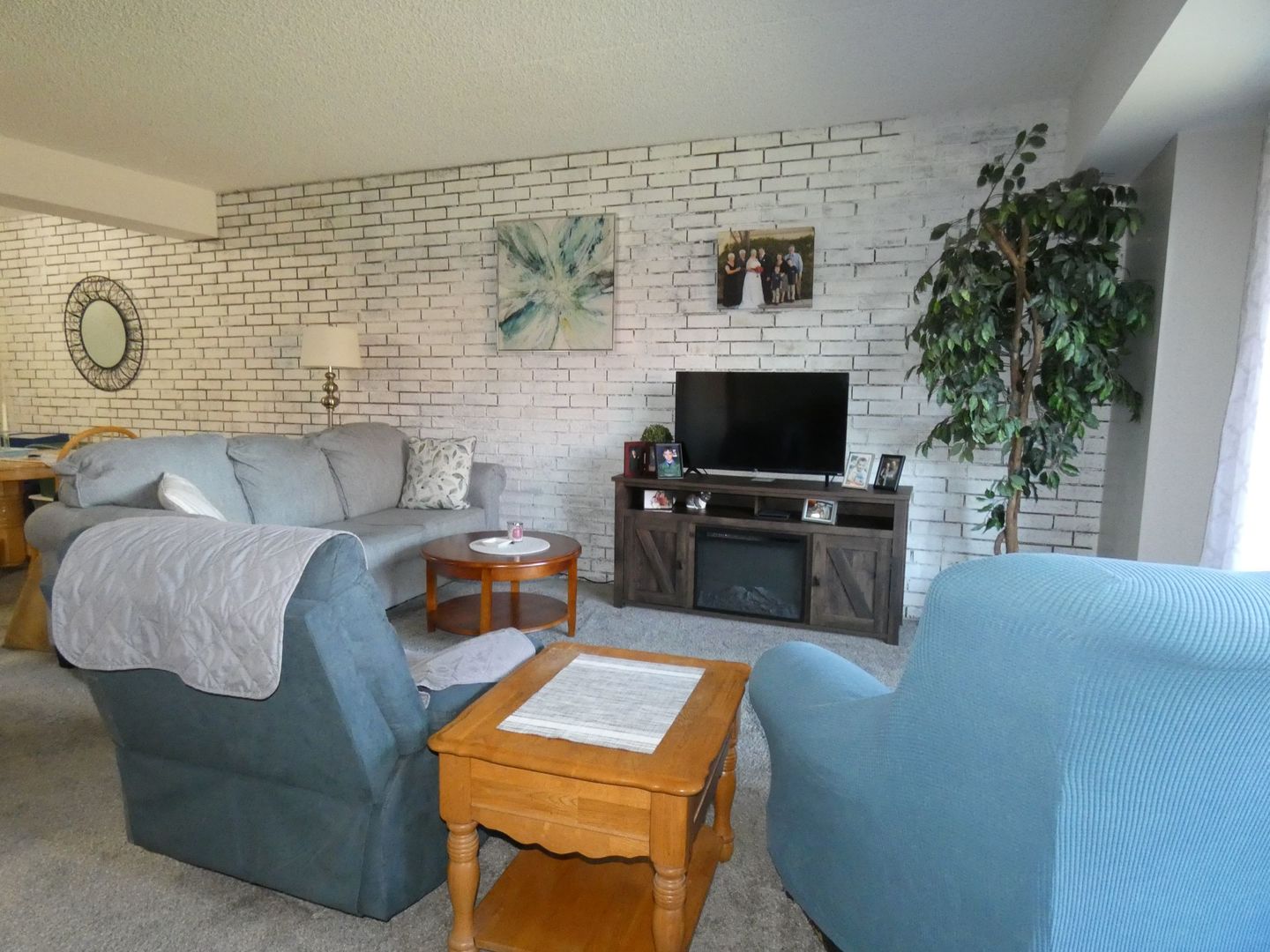 1503 Woodbridge Road, Unit 2B Joliet, IL 60436 - Photo 5 of 24 Gallery Image 5
