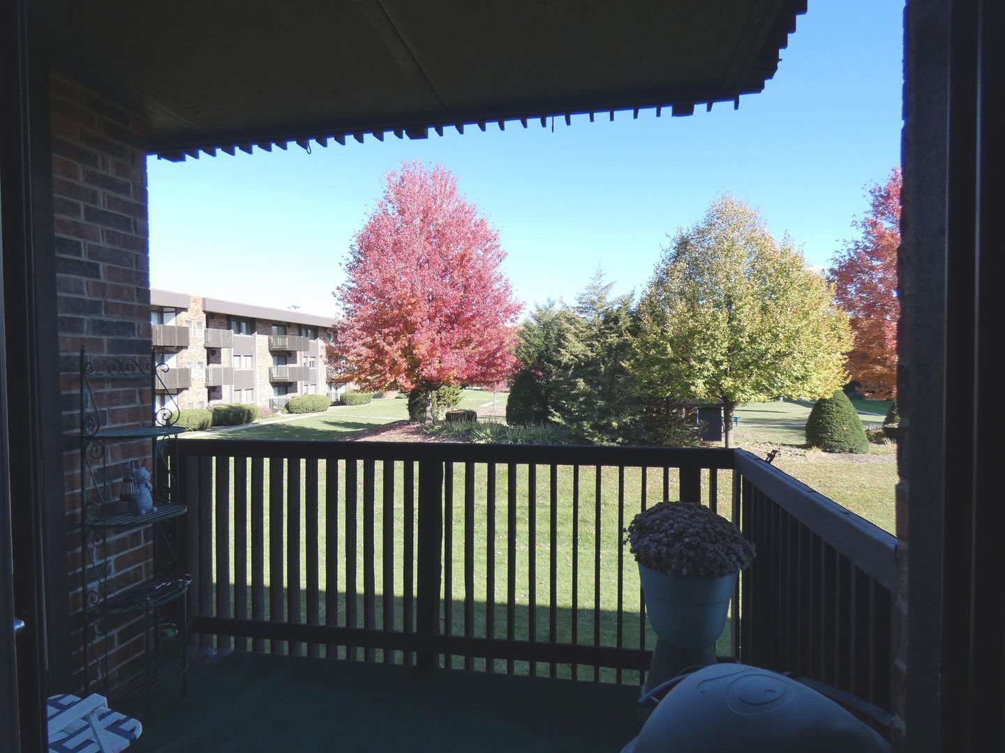 1503 Woodbridge Road, Unit 2B Joliet, IL 60436 - Photo 8 of 24 Gallery Image 8