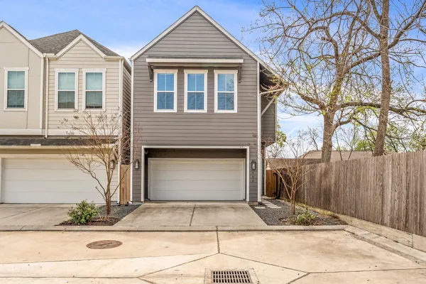$2,550 | 802 Berry Sage Lane, Houston, TX 77022