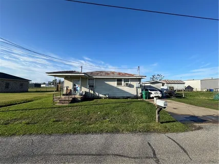 $85,000 | 2205 Paul Gaudet Street, Paulina, LA 70763