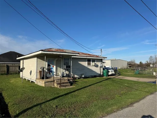 $85,000 | 2205 Paul Gaudet Street, Paulina, LA 70763