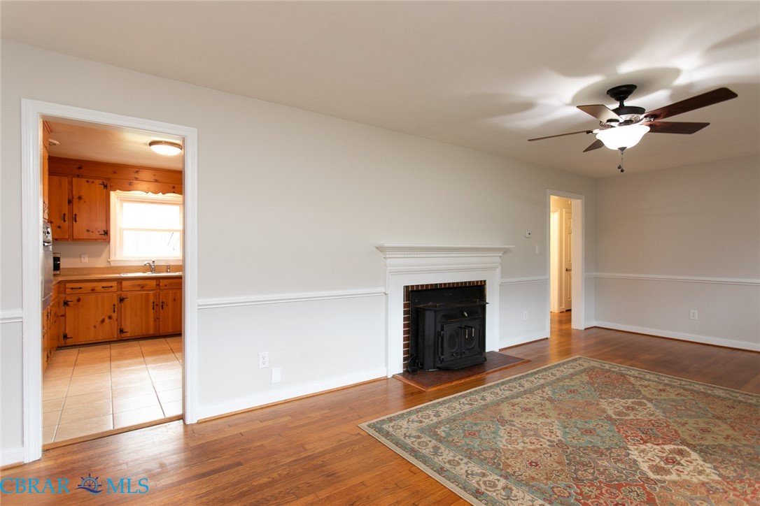 7759 Belroi Road Gloucester, VA 23061 - Photo 17 of 46