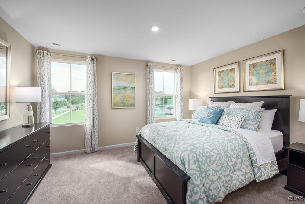 2372 Alex Road Easton, PA 18040 - Photo 4 of 6 Gallery Image 4