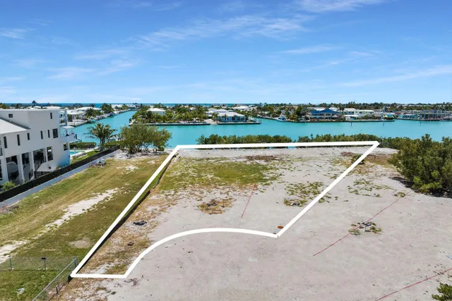$2,950,000 | 246-248 Pescayo Avenue, Marathon, FL 33050