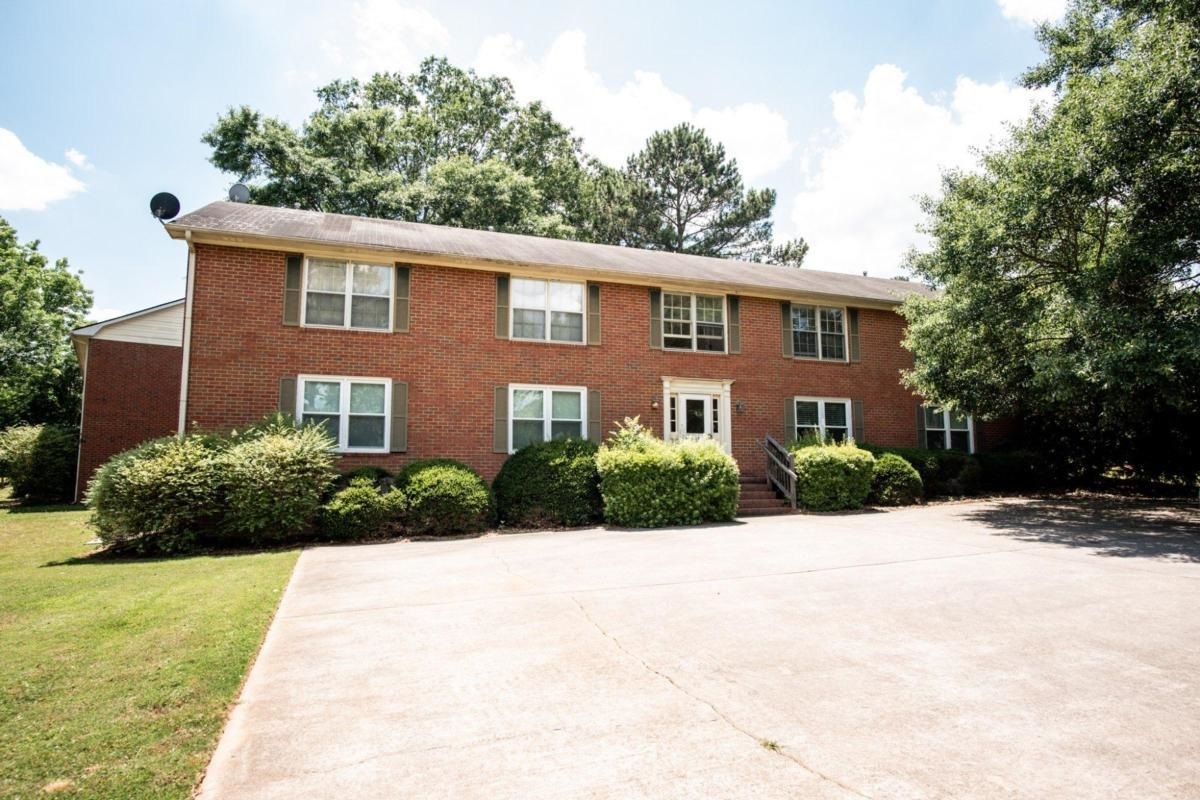 114 Barrington Drive, Unit 2 Athens, GA 30605 - Photo 1 of 1