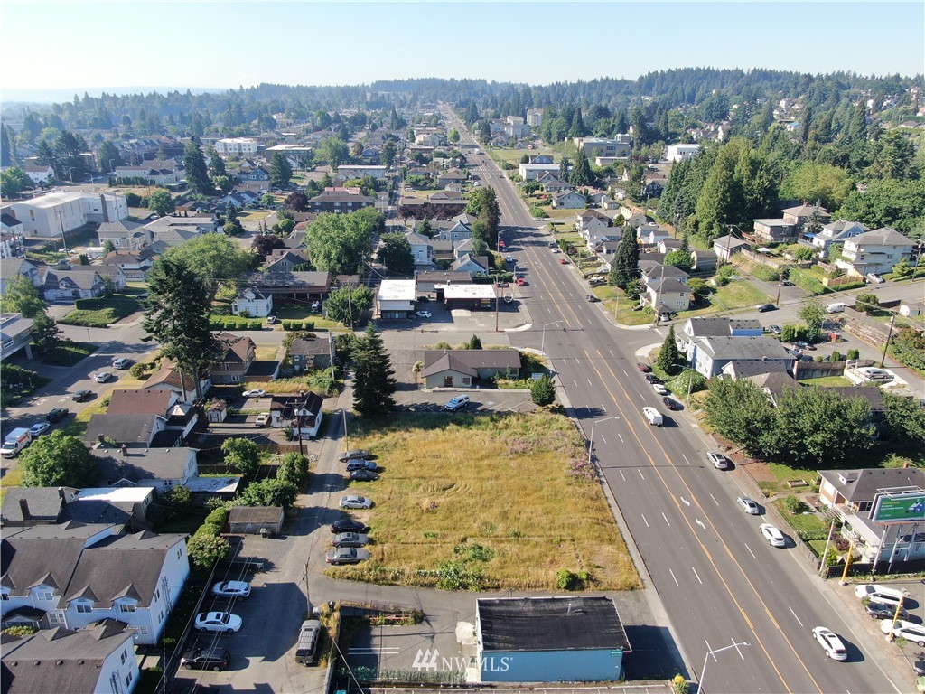 3213 Rucker Avenue Everett, WA 98201 - Photo 5 of 8