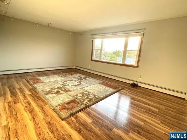 $2,500 | 10 Maitland Place, Unit 2, Garfield, NJ 07026