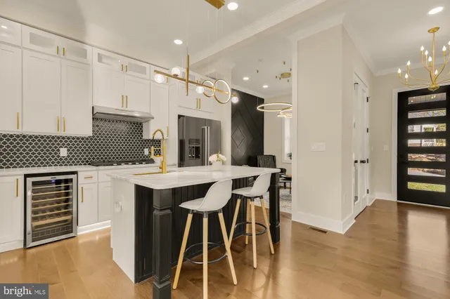 $1,150,000 | 6604 Gude Avenue, Takoma Park, MD 20912