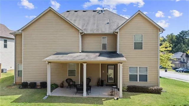 $442,000 | 601 Stream Court, Fairburn, GA 30213