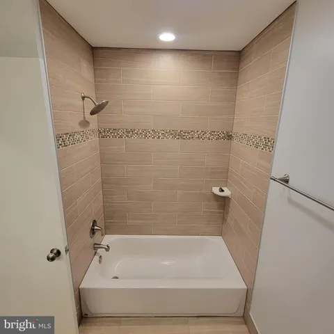 $3,900 | 18320 Metz Drive, Germantown, MD 20874