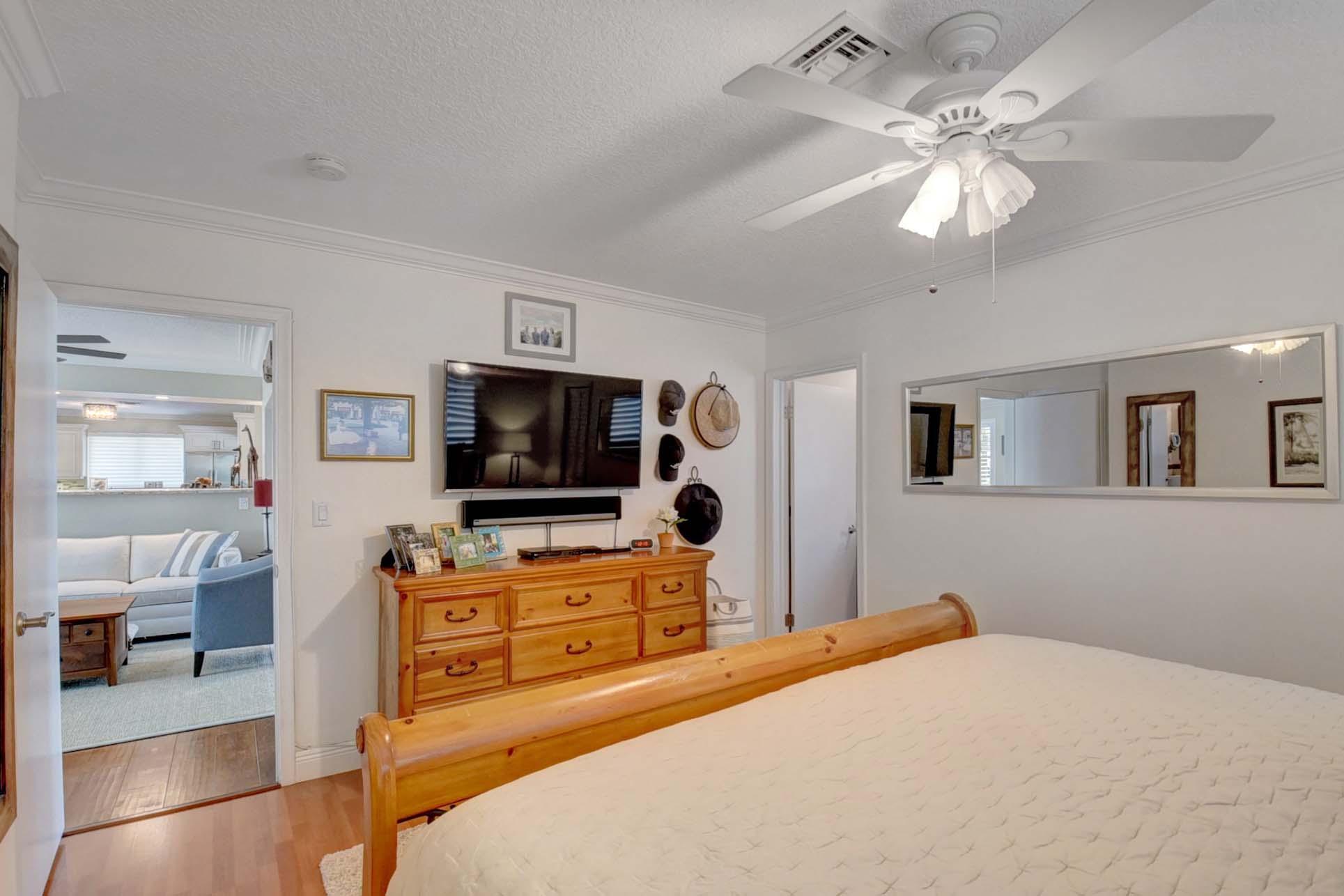 1381 Southwest 8th Street Boca Raton, FL 33486 - Photo 22 of 44 40_dsc_5621_2_3_4_5