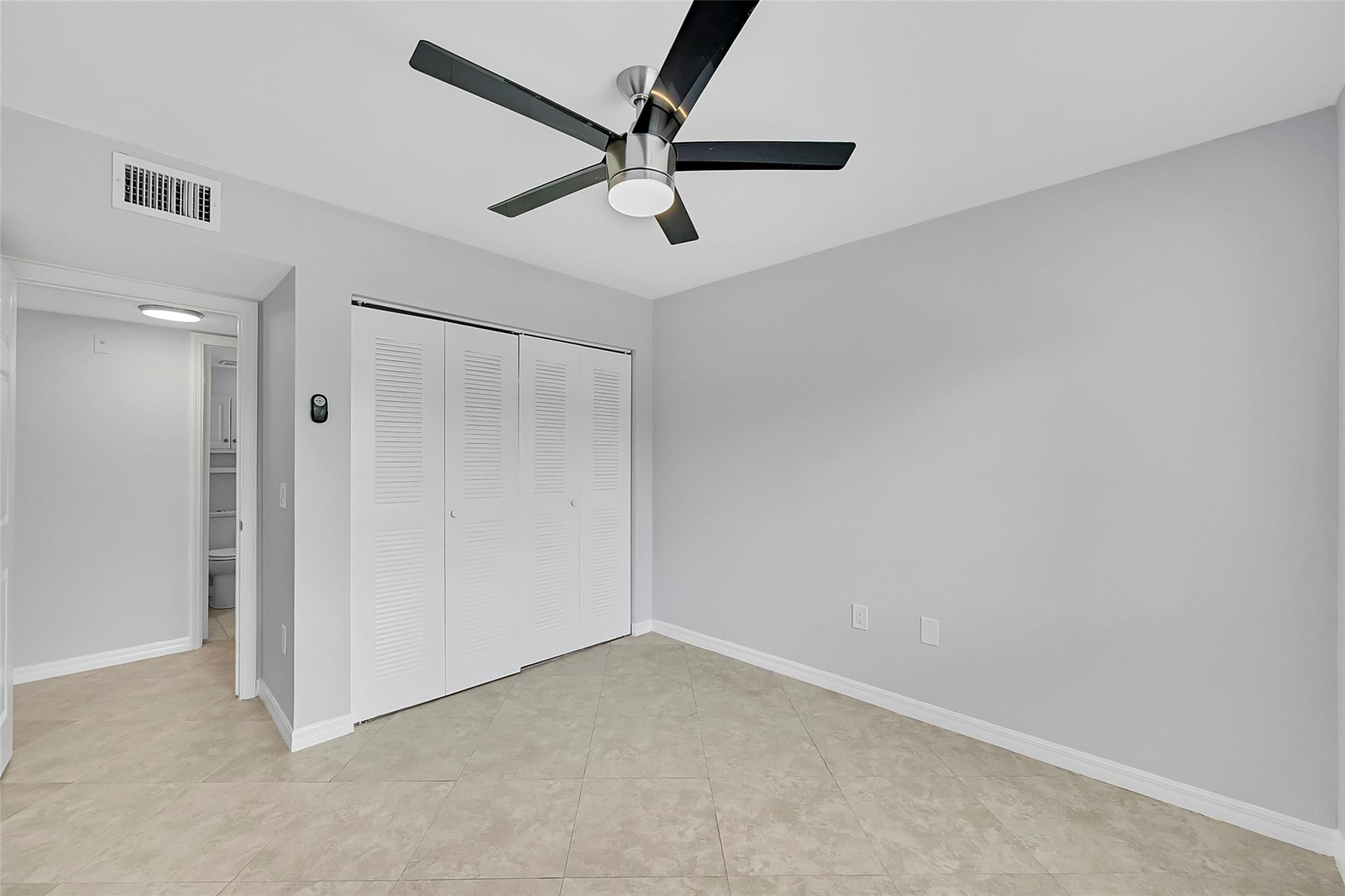 5005 Wiles Road, Unit 203 Pompano Beach, FL 33073 - Photo 23 of 38 Photo 23