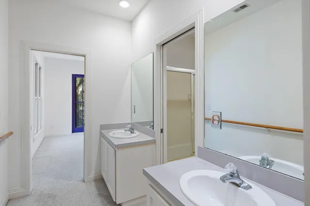 $1,100,000 | 17 Middleton Oaks Road, Charleston, SC 29414