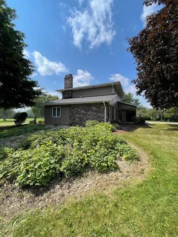 $390,000 | 3076 Inverness Lane, New Franken, WI 54229