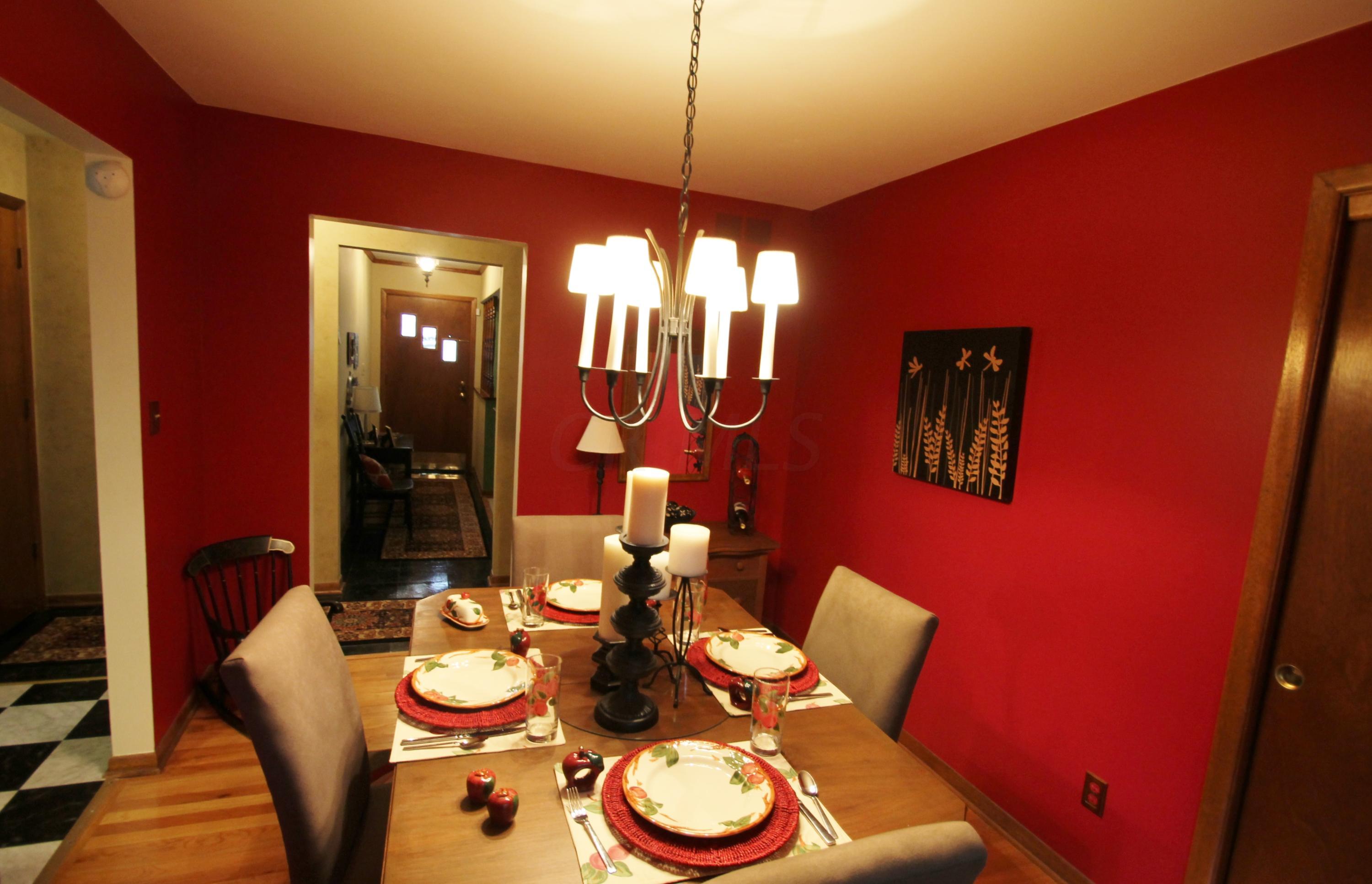 6081 Sandgate Road Columbus, OH 43229 - Photo 19 of 34 Gallery Image 19