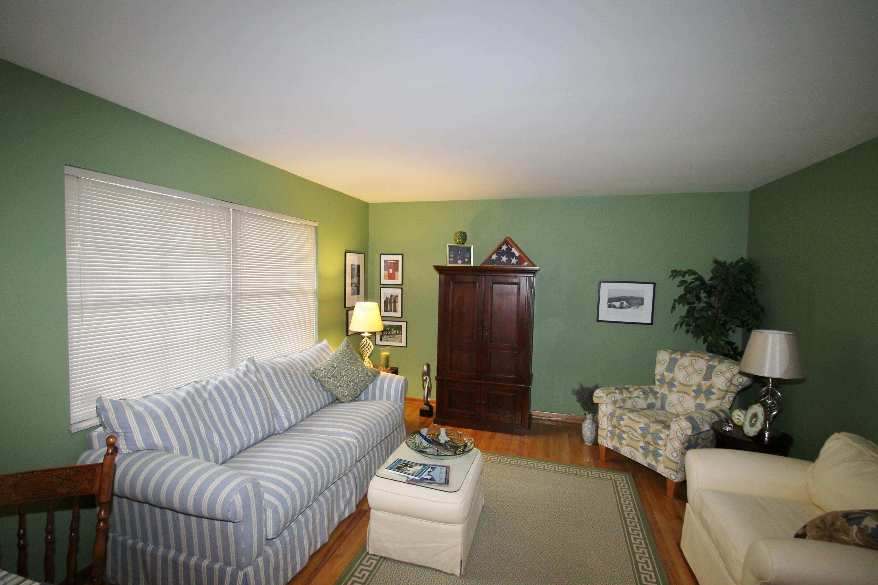 6081 Sandgate Road Columbus, OH 43229 - Photo 4 of 34 Gallery Image 4