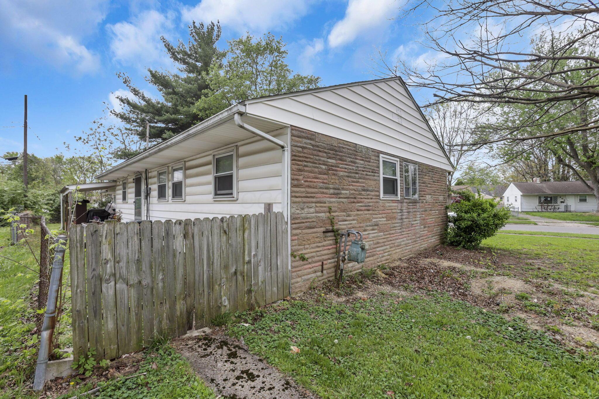 916 South Hampton Road Columbus, OH 43227 - Photo 25 of 29 40-web-or-mls-0D3A8082