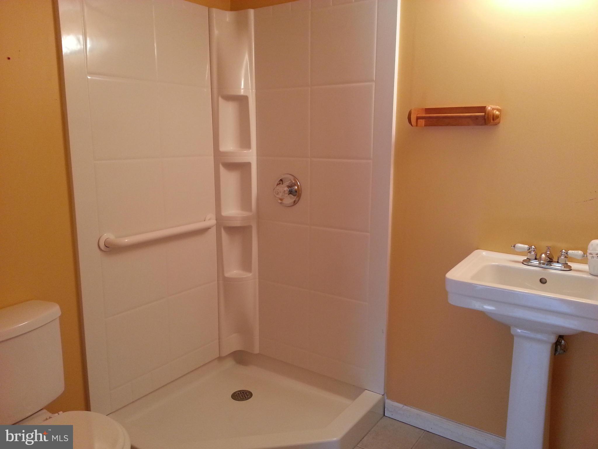 2612 Bel Pre Road Silver Spring, MD 20906 - Photo 21 of 30 Bath