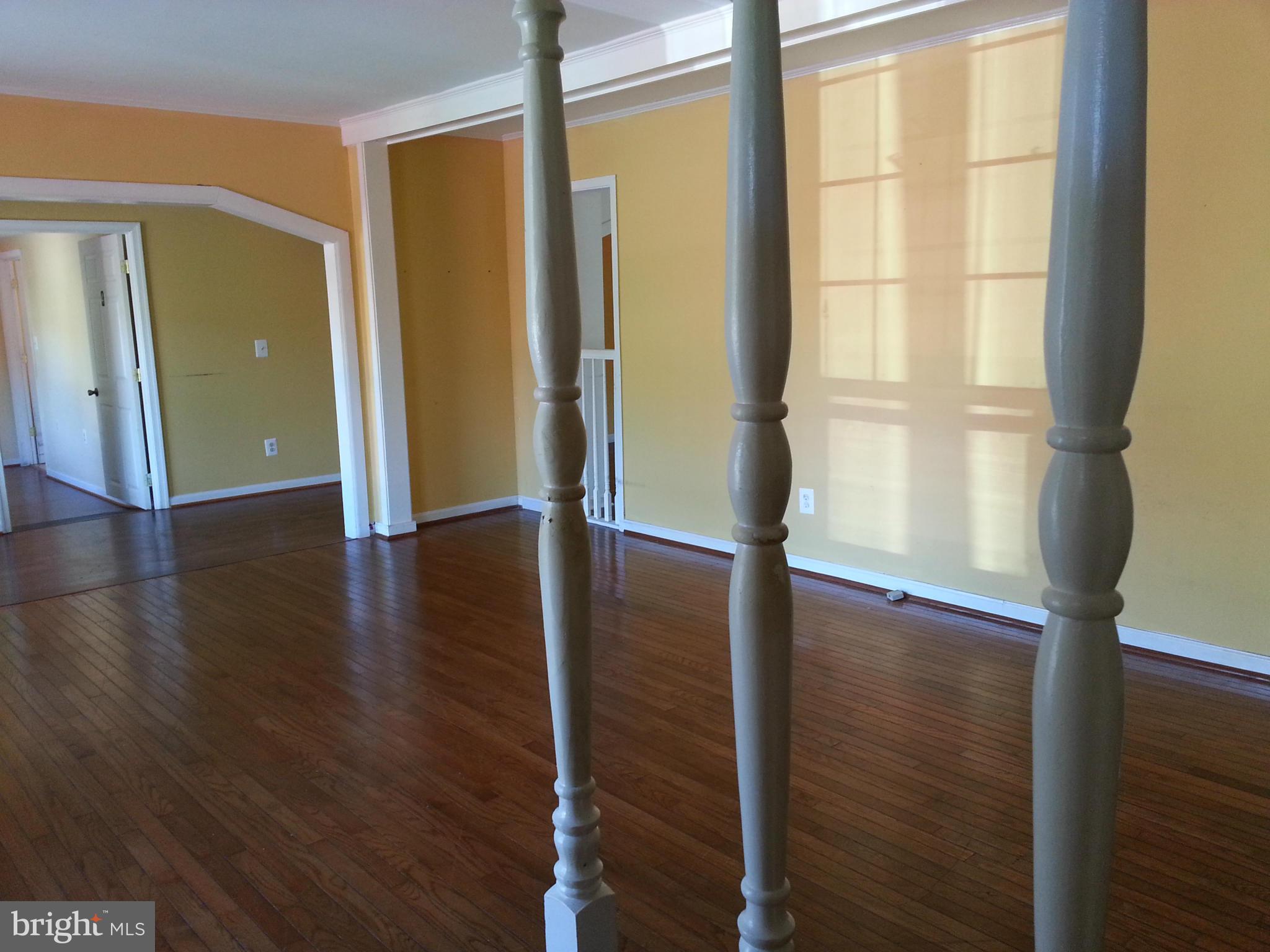 2612 Bel Pre Road Silver Spring, MD 20906 - Photo 4 of 30 Living Room