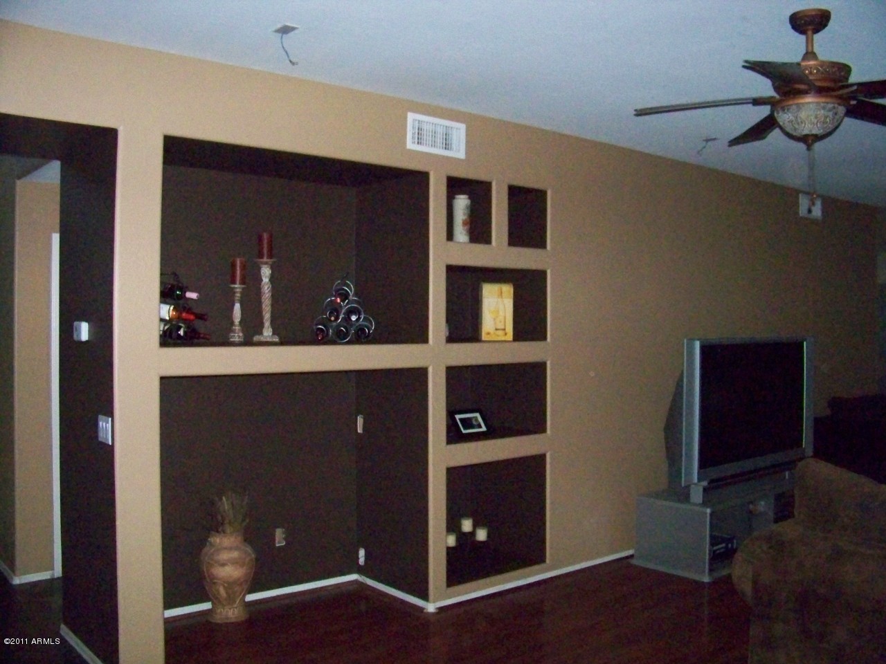 2128 West Harwell Rd. Phoenix, AZ 85041 - Photo 8 of 39 BUILT IN ENTERTAINMENT IN LR