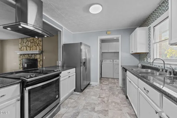 $230,000 | 6982 Melbourne Drive, Fayetteville, NC 28314