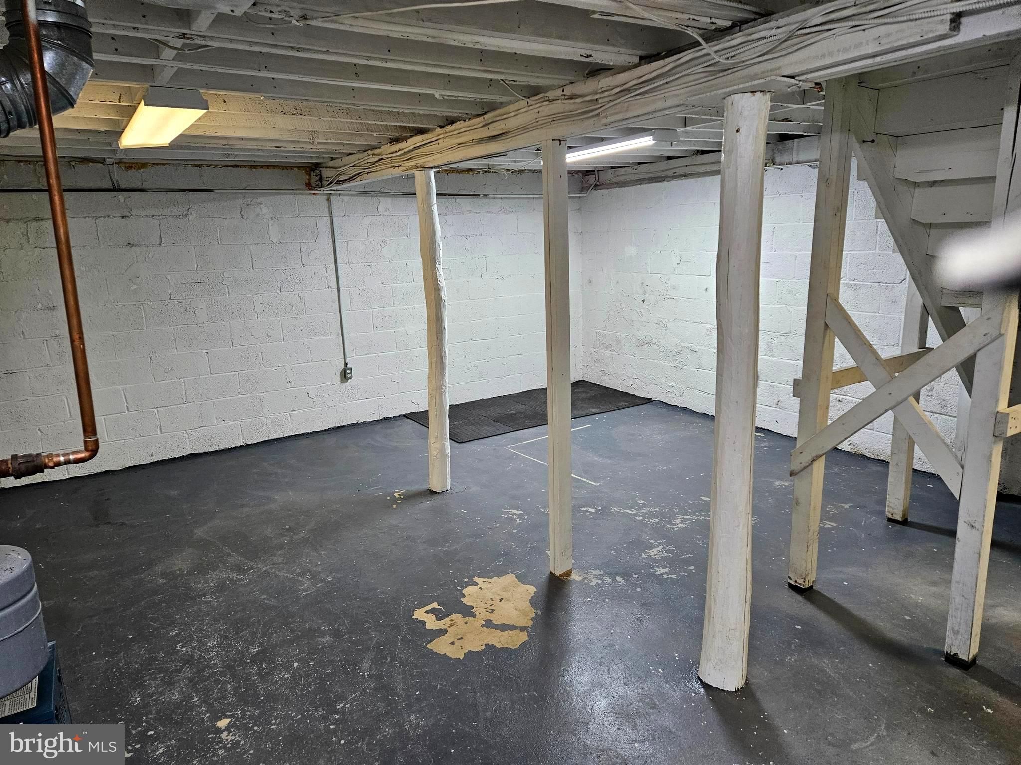 506 Rancocas Avenue Hainesport, NJ 08036 - Photo 18 of 22 a view of empty room with wooden floor