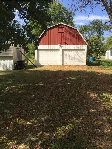 $75,000 | 210 Preston Street, Kincaid, KS 66039