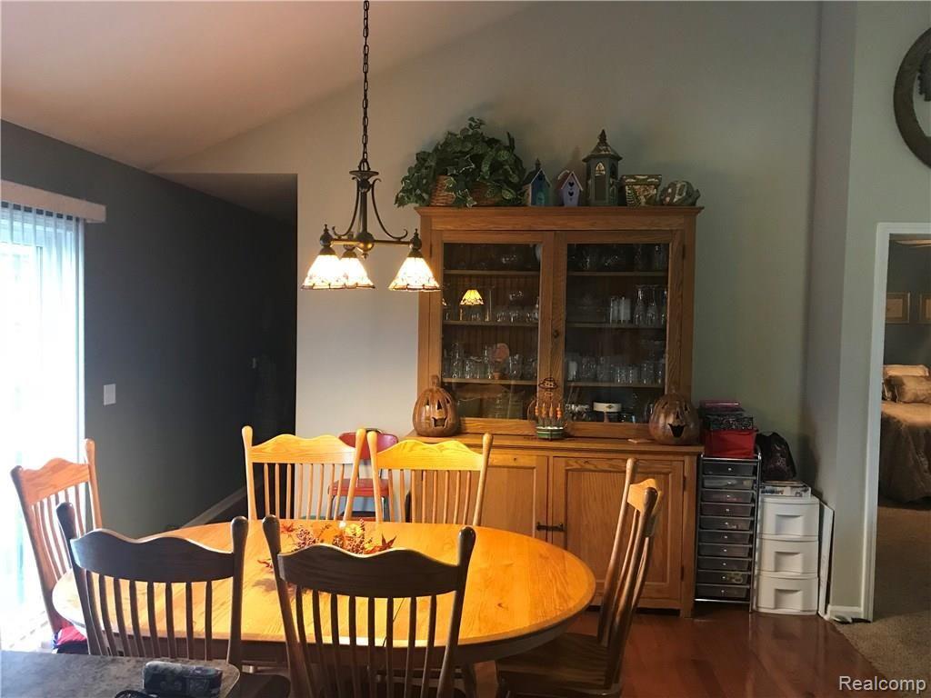 637 Wheeling Road Imlay City, MI 48444 - Photo 5 of 57 IMG_7803.jpg