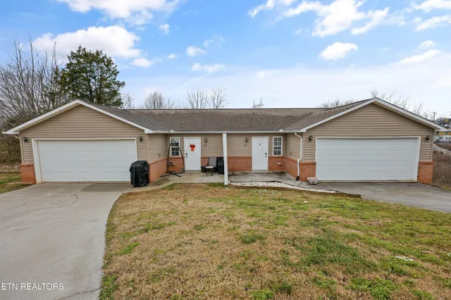 $620,000 | 129131 Lucy Lane, Maryville, TN 37803