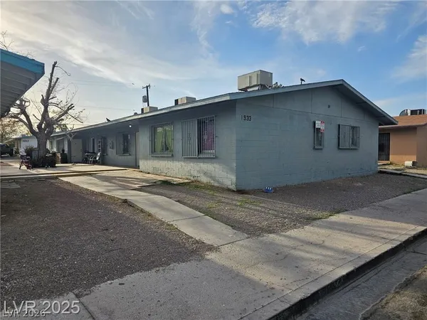 $995 | 1933 Alwill Street, Unit A, Las Vegas, NV 89106