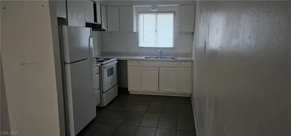 $995 | 1933 Alwill Street, Unit A, Las Vegas, NV 89106