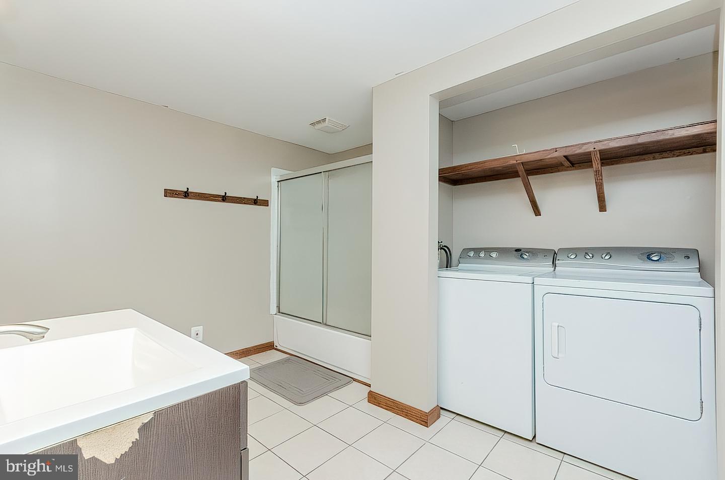 8948 Corner Road Hancock, MD 21750 - Photo 20 of 26 Gallery Image 20