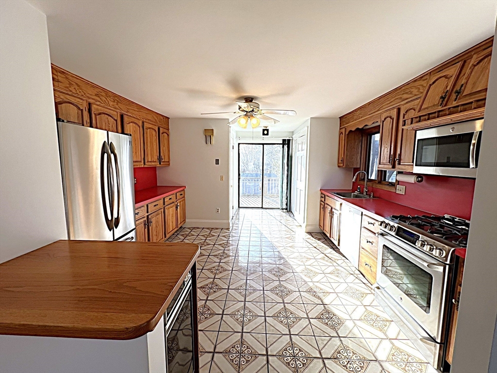 29 Cottage Street, Unit 2 Natick, MA 01760 - Photo 3 of 27