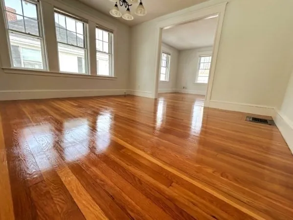 $3,000 | 29 Cottage Street, Unit 2, Natick, MA 01760