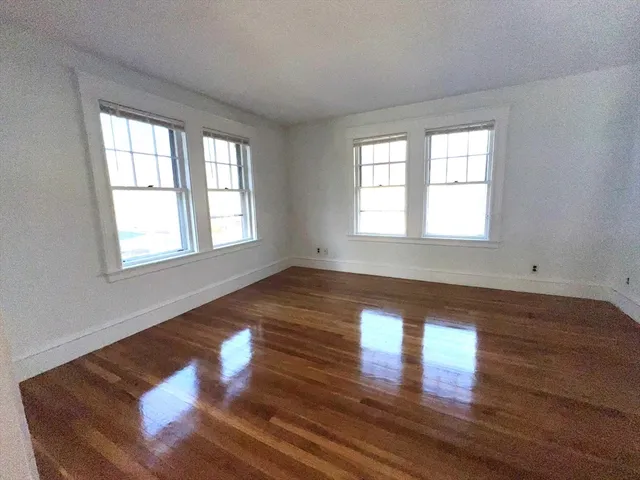 $3,000 | 29 Cottage Street, Unit 2, Natick, MA 01760