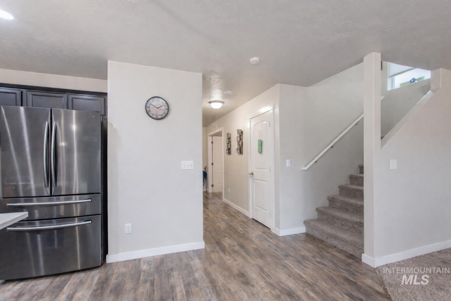 3711 East Holly Ridge Drive Nampa, ID 83686 - Photo 8 of 25