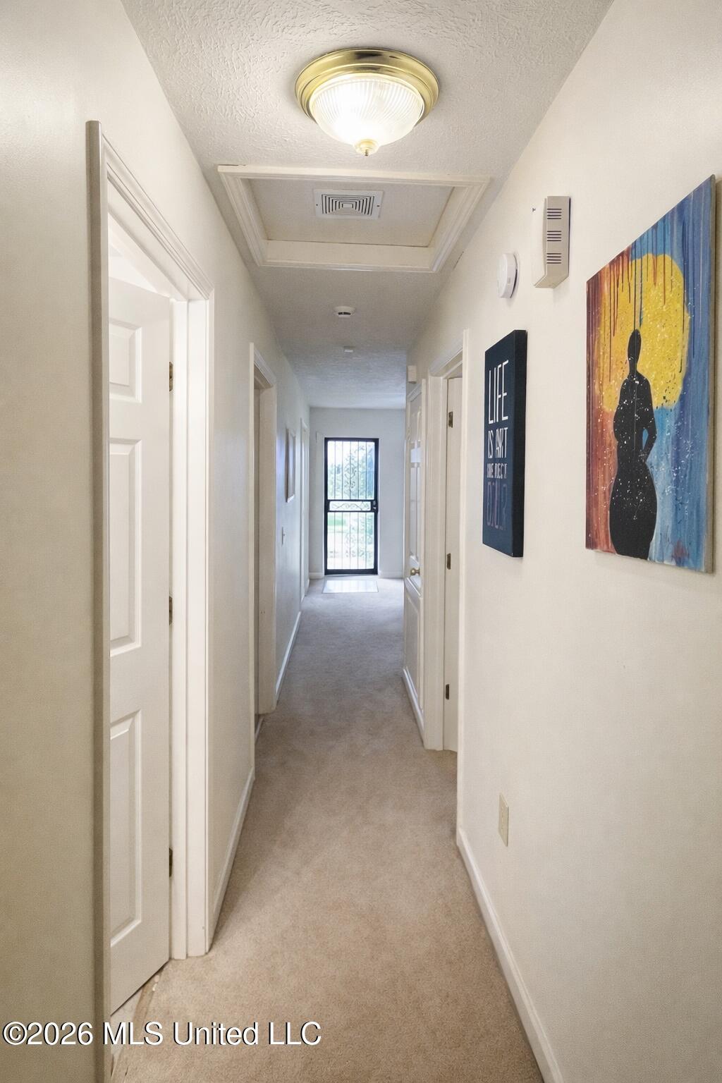 526 West Porter Street Jackson, MS 39204 - Photo 7 of 10 14556668-1F98-4A9F-A966-9FBDD92946DB