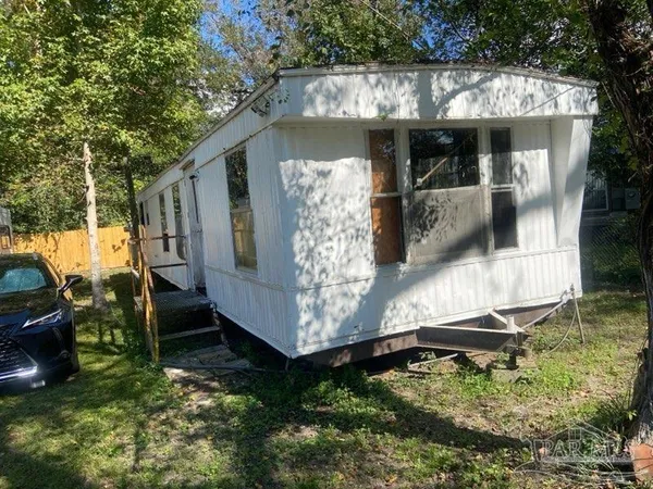 $19,500 | 14 Ramar Street, Century, FL 32535