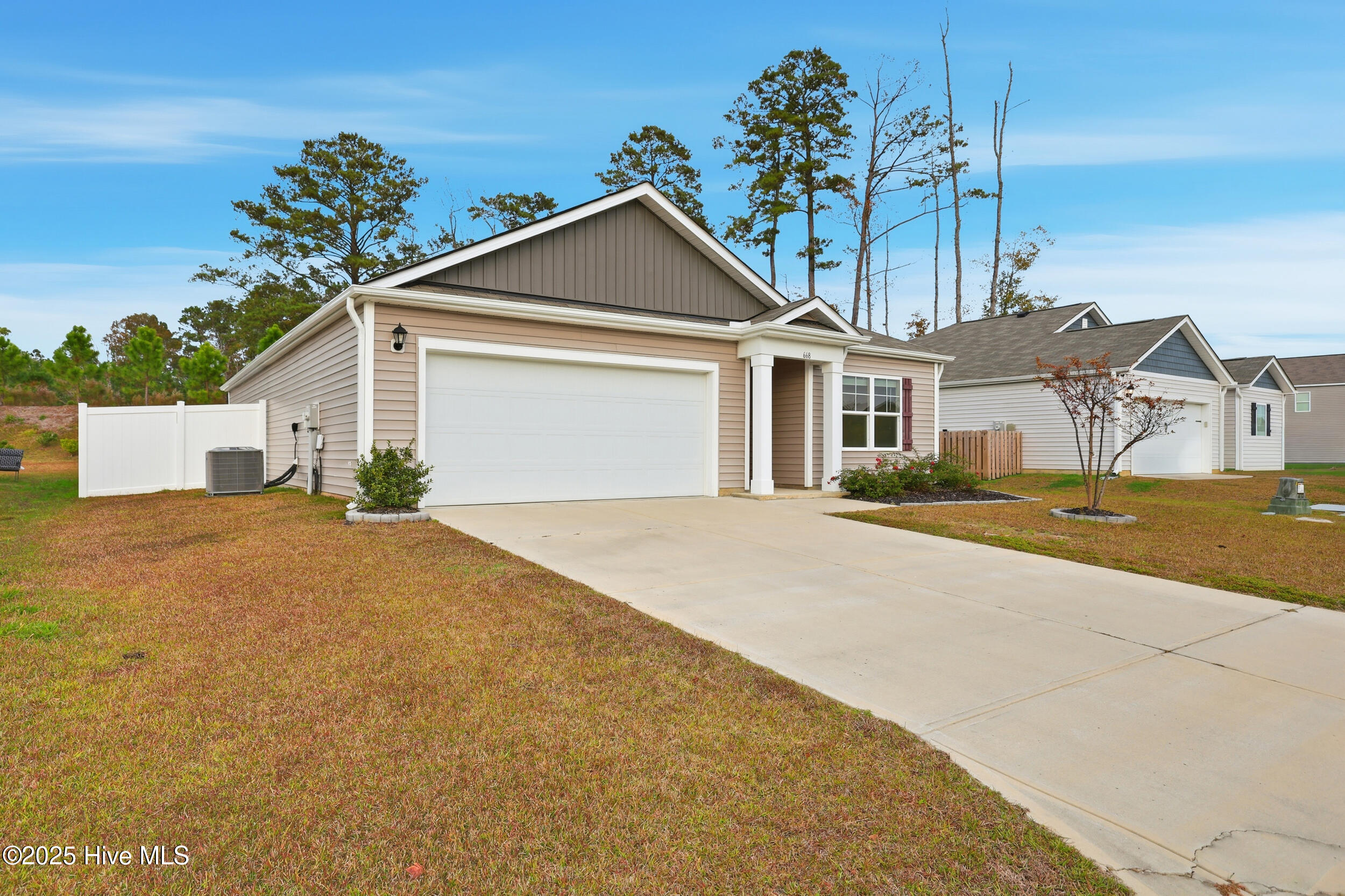 668 Buckeye Road Northeast Leland, NC 28451 - Photo 2 of 30 2_img_4088