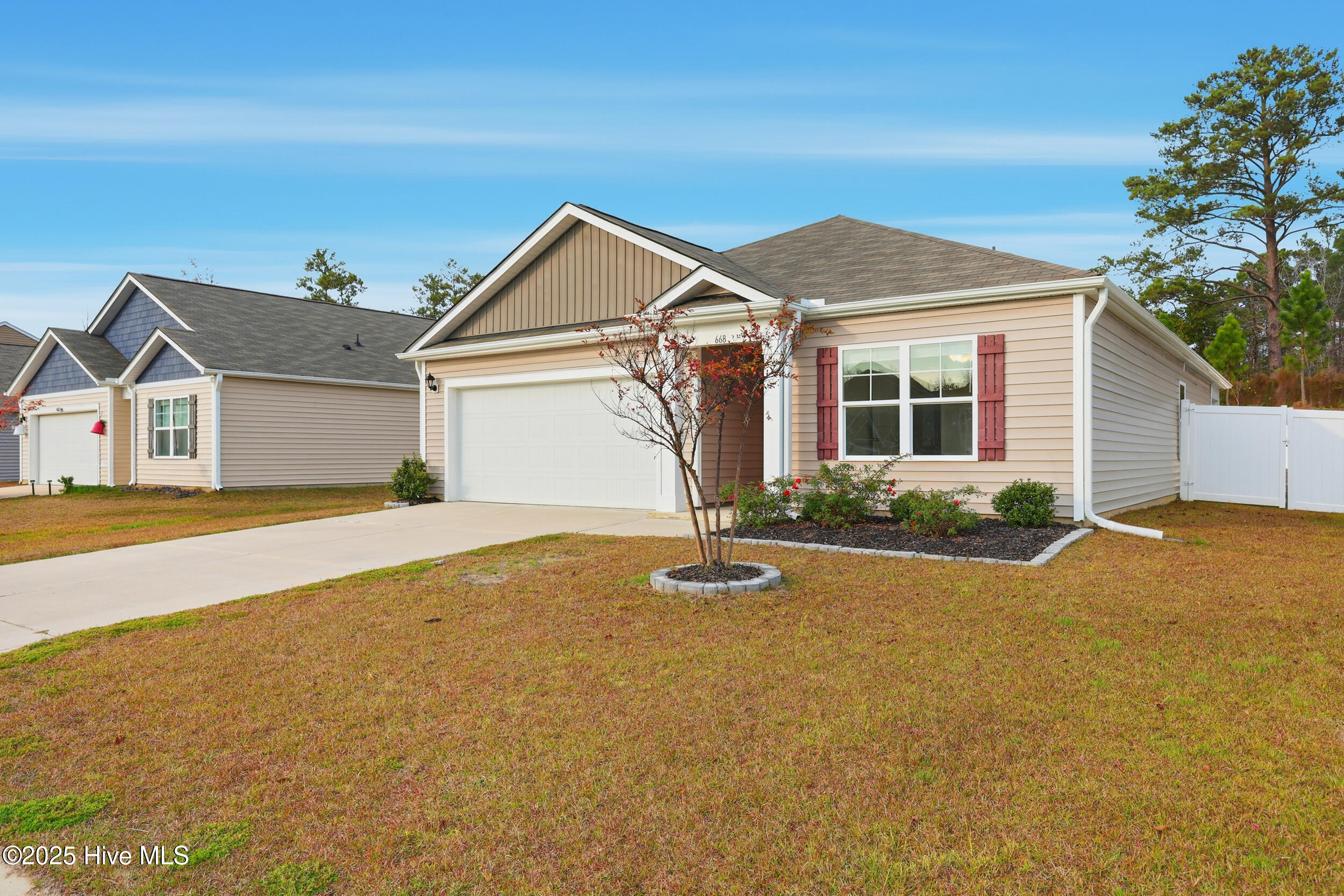 668 Buckeye Road Northeast Leland, NC 28451 - Photo 3 of 30 3_img_4094