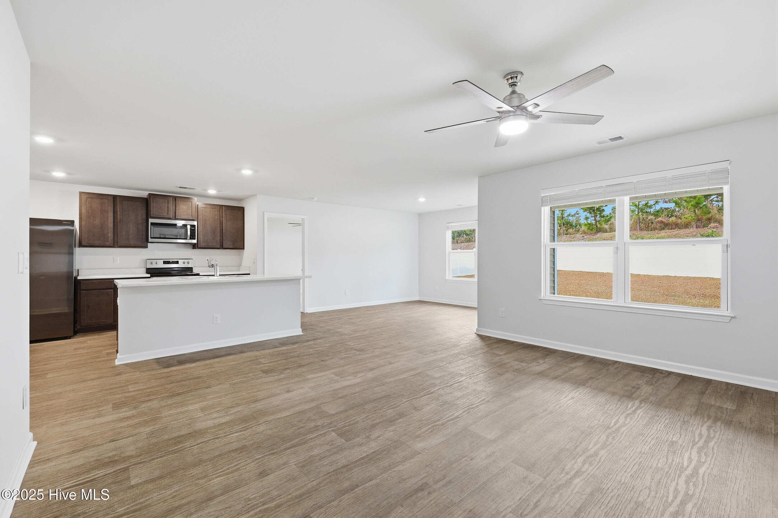 668 Buckeye Road Northeast Leland, NC 28451 - Photo 8 of 30 8_img_4022