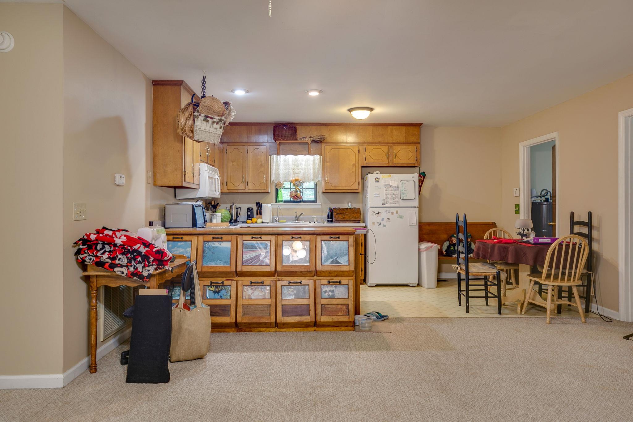 324 Eugene Reed Road Woodbury, TN 37190 - Photo 6 of 18 Gallery Image 6