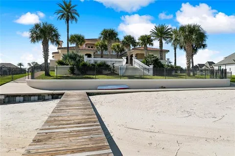$1,325,000 | 1113 Lakeshore Boulevard, Slidell, LA 70461