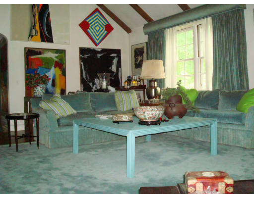 105 Country Club Road Newton, MA 02459 - Photo 7 of 16 a living room with furniture and a window