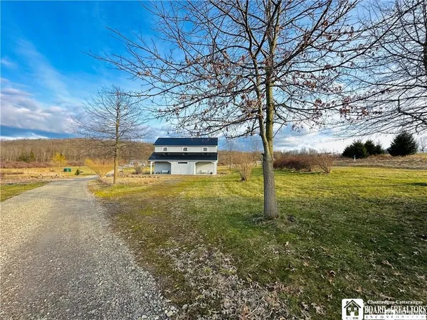 $60,000 | 31 Diamond Drive, Carroll, NY 14738