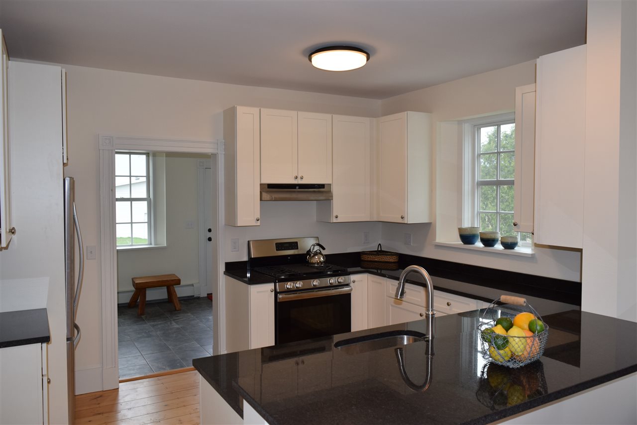 357 Mountain Road Addison, VT 05491 - Photo 13 of 39